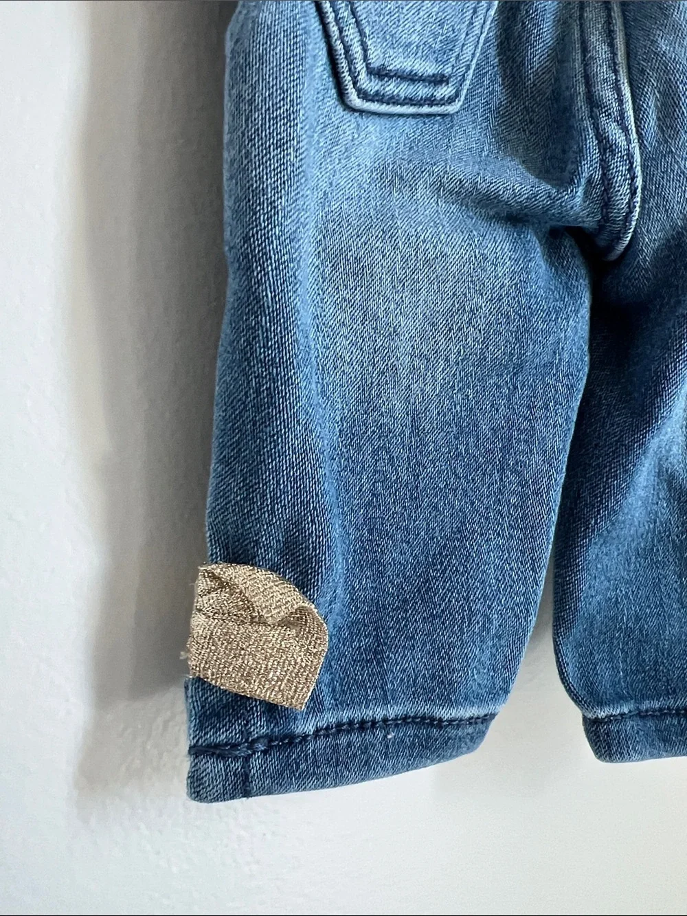 OshKosh B'gosh | Baby Blue Denim Jeans with Gold Bow Hem Detail Size 3 Months